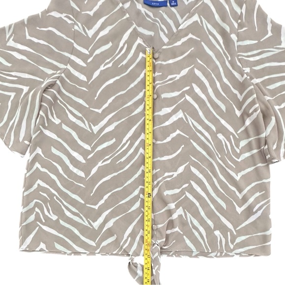APT. 9 Zebra Print Tie-Front Flutter Sleeve Blouse - Picture 5 of 15
